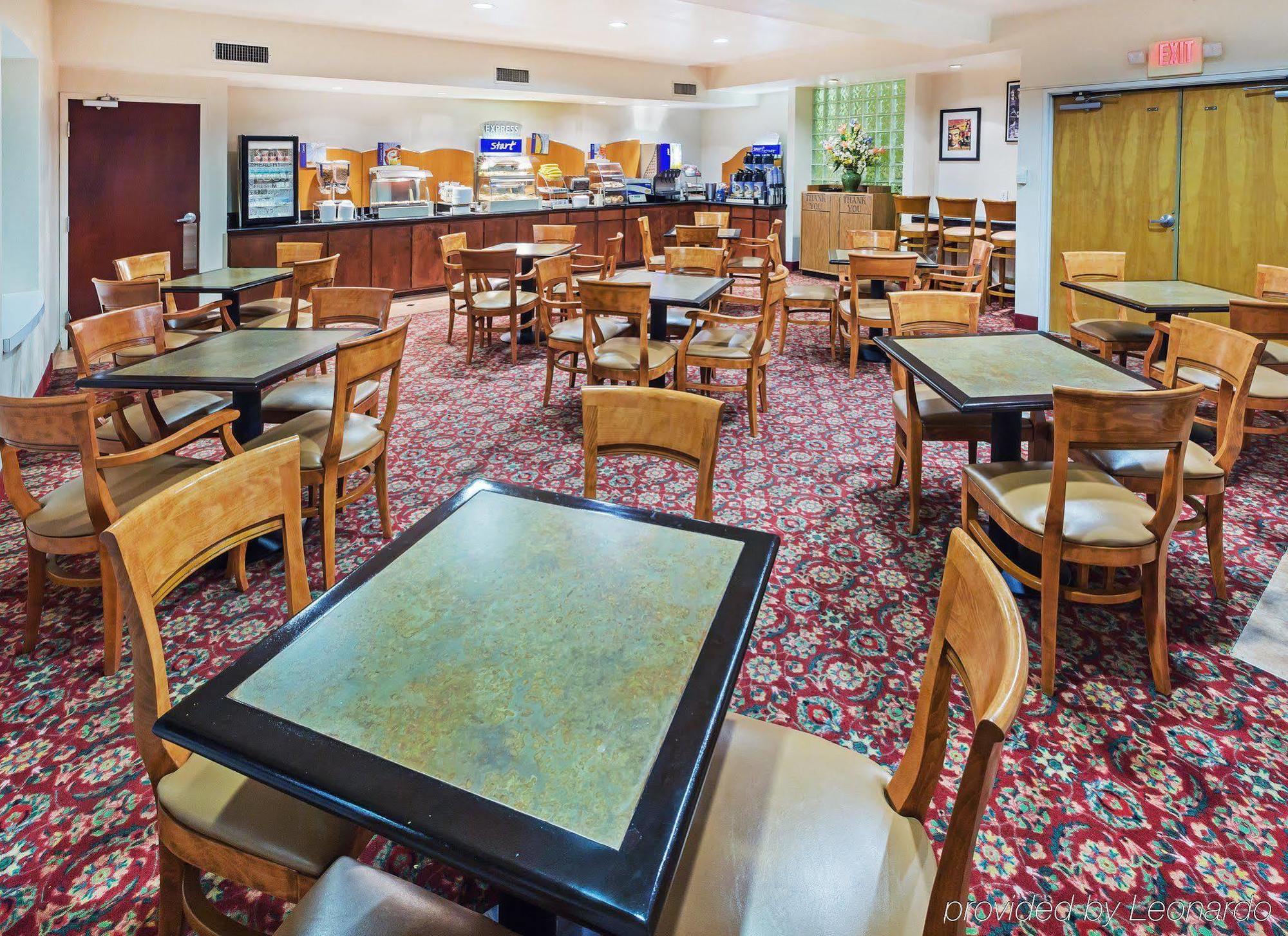 Four Points By Sheraton Dallas Arlington Entertainment District Εξωτερικό φωτογραφία